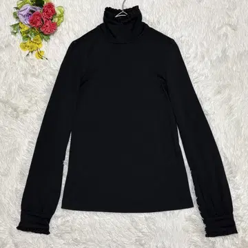 다이앤 폰 파스텐버그 [4] 하이넥 컷 티셔츠 프릴 울 100