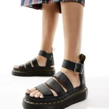 Dr.Martens CLARISSA 2 QUAD 샌들 UK4