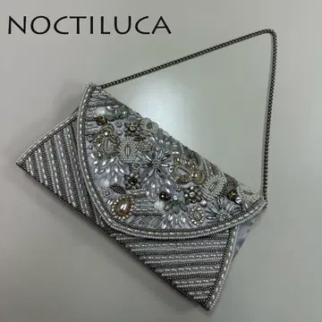 NOCTILUCA 실버 비즈 자수 클러치백 파티백