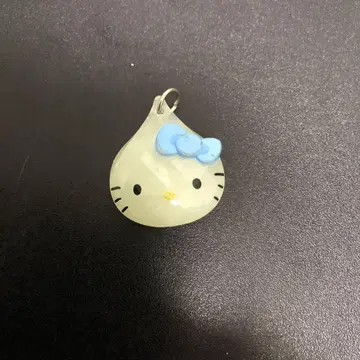 헬로키티 아크릴 키링