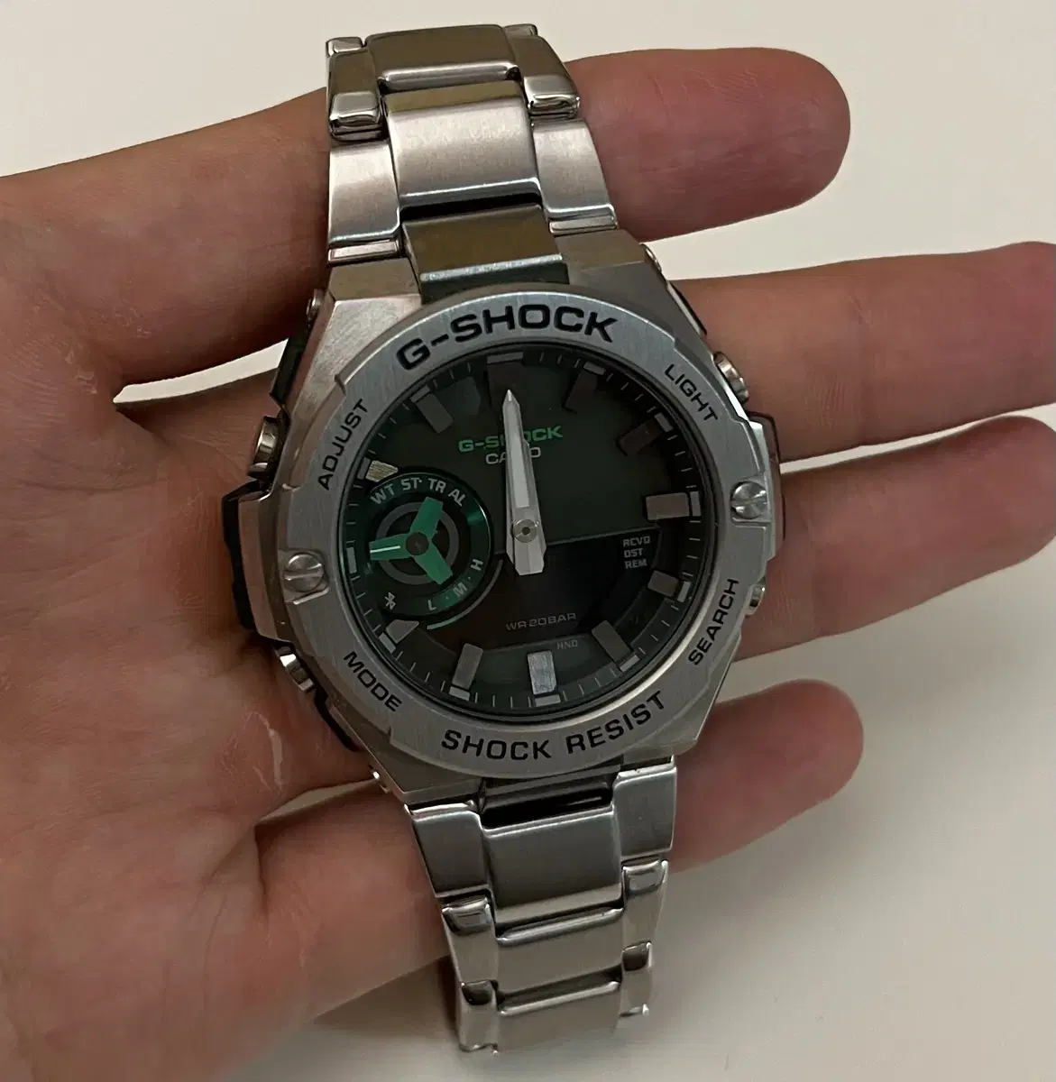 G-SHOCK GST-B500AD-3ADR 그린컬러 메탈 시계