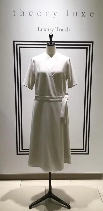 theory luxe 긴자 미쓰코시 한정판 워셔블 원피스