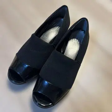 새상품급 fitfit 후와폰 니트 오픈토 23.5cm 샌들