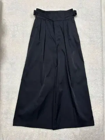 HYKE 그루카 팬츠