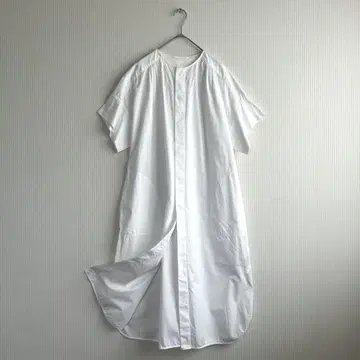 맥피 롱 원피스 코튼 면 맥시 화이트 화이트 투모로우랜드
