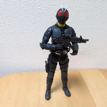 S.H.Figuarts 대량 발생형 상변이 메뚜기 오그