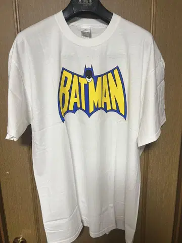NOAH BATMAN 로고 티셔츠 화이트 XL