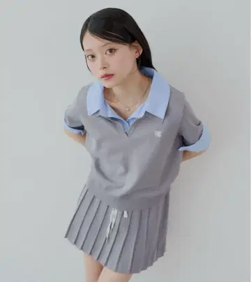 CHICO 5부 소매 자수 카라 부착 폴로 니트