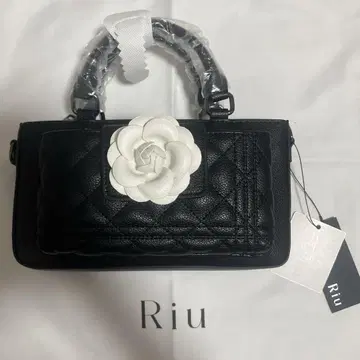 Riu Rose phone bag BLK 로즈 폰 백 블랙