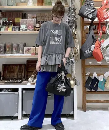 niko and... 패브릭 콤비 프릴 락 티셔츠 새상품