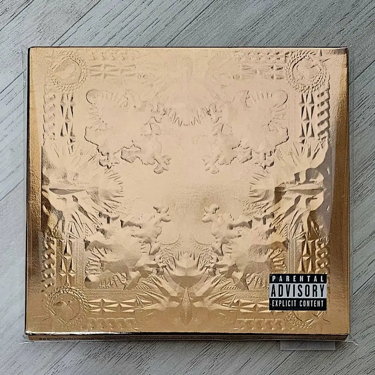 Kanye Westレコード3枚セット s-l1200.png