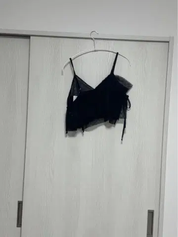 주메로 블랙 메쉬 프릴 뷔스티에