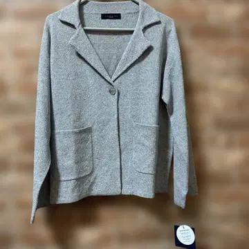 택 포함 새상품 ATELIER SIX 그레이 가디건