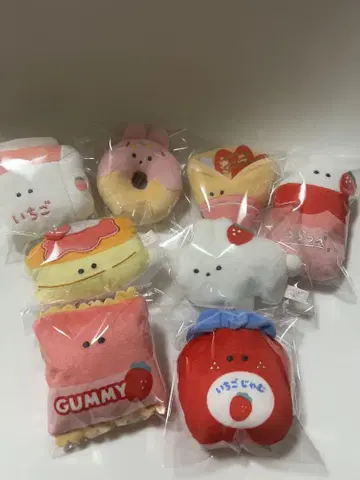 둥근 눈의 딸기 페어 봉제 인형 마스코트 8종 택 포함