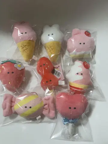 통통한 눈동자 딸기 페어 8종 택 포함