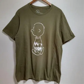 유니클로 UT 카우스 피넛 찰리 티셔츠 L SNOOPY