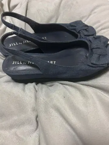 JILLSTUART 질스튜어트 네이비 샌들