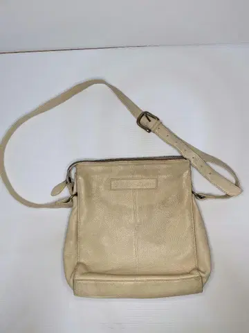 fossil 베이지 가죽 숄더백
