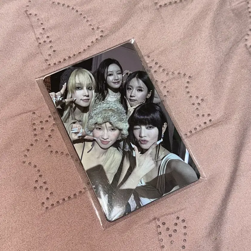 idle we are Good Thing weverse pre-order benefit unreleased