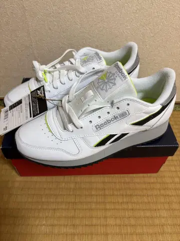 Reebok 리복 클래식 가죽 미사용 새상품 택 포함