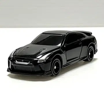 토미카 4D 02 닛산 GT-R 메테오 플레이크 블랙 펄
