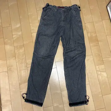 HARDY 다크 블루 스트레이트 데님 팬츠