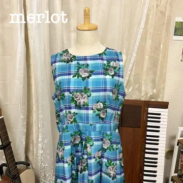 merlot 멀로 슬리브리스 롱 원피스 비품 레어 고양이 패턴