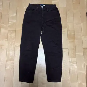 LIZWEAR 다크 브라운 스트레이트 데님