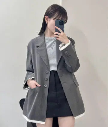 mystic 밑단 레이어드 자켓 차콜 그레이