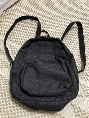 JANSPORT 레오파드 무늬 백팩