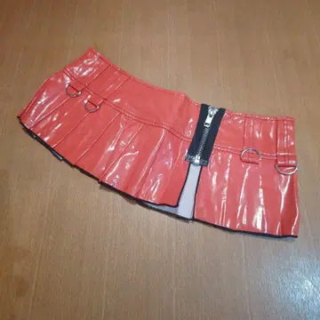 에나멜 PVC 마이크로 미니 스커트 사이즈 M 새상품 레드