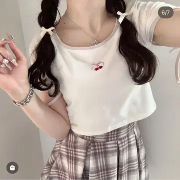 evelyn 티셔츠