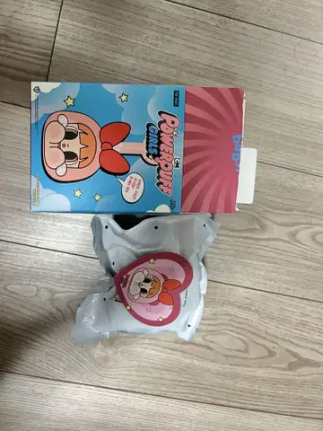 popmart 파워 퍼프 걸스 Crybaby Bunny Blossom