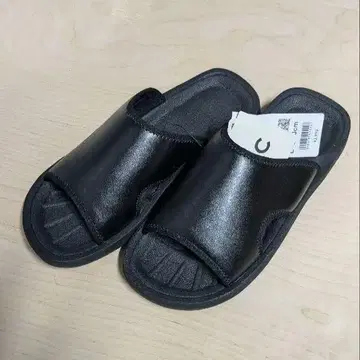 유니클로 UNIQLO C 슬라이드 샌들 블랙 미사용 L~25.0cm