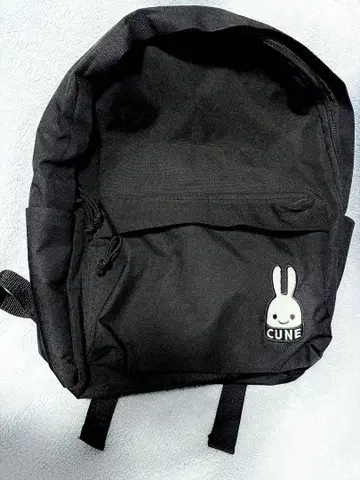 CUNE 백팩