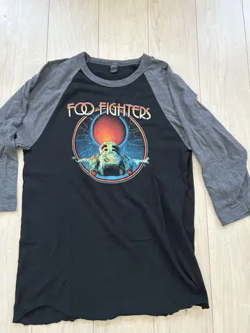 FOO FIGHTERS 후 파이터즈 투어 티셔츠 2018