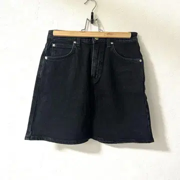 Lee 블랙 데님 스커트