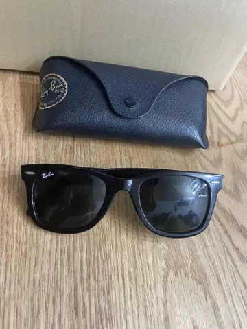 RB2140F Ray-ban 레이밴 웨이퍼러 블랙