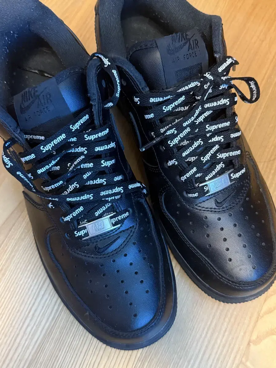 260) Supreme Air Force All Black Force