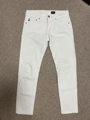 AG 화이트 데님 더 니키 크롭 24
