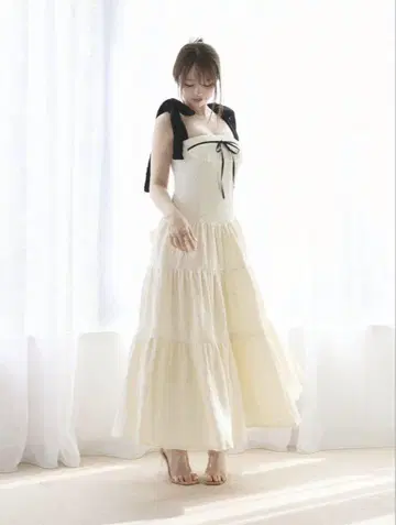 완판템 택 포함 새상품 andmary natalie long dress