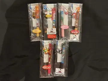 지역 특산품 키티 스트랩이 달린 볼펜 4개, 샤프펜 2개, 총 6개 세트