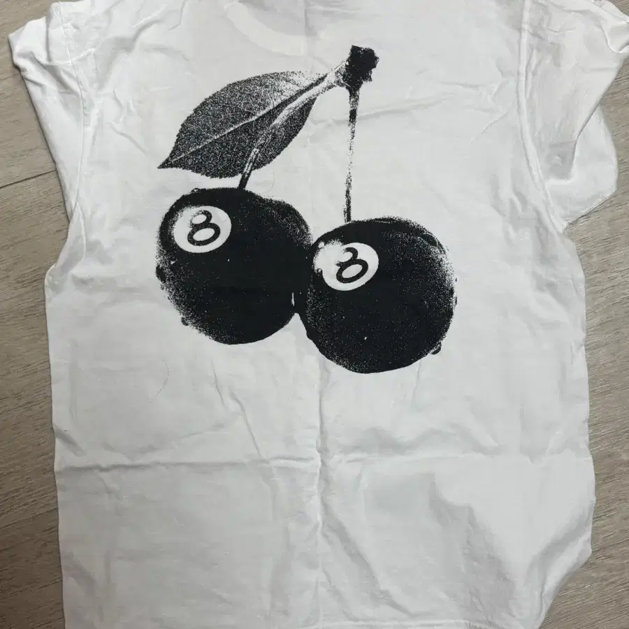 Stussy Cherries T-Shirt White on Bunjang Global Site.