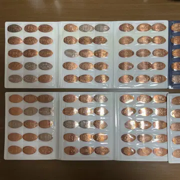 디즈니 수베니어 메달 157개 컬렉션 북 포함