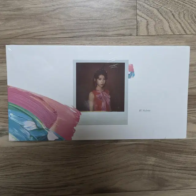 아이유 팔레트 미개봉 앨범 정규4집 라스트판타지 모던타임즈 꽃갈피 둘 셋