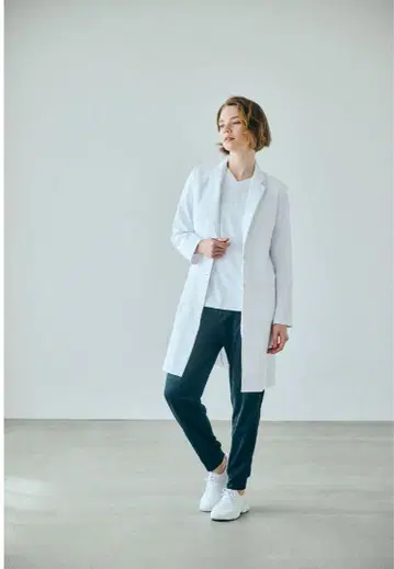 JILLSTUARTmedical 흰 옷 닥터 코트 다이애그널 S 사이즈