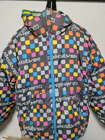 Quiksilver 다운 자켓 후드 부착
