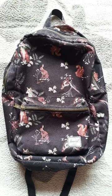Herschel Supply 동물 패턴 토끼 여우 백팩