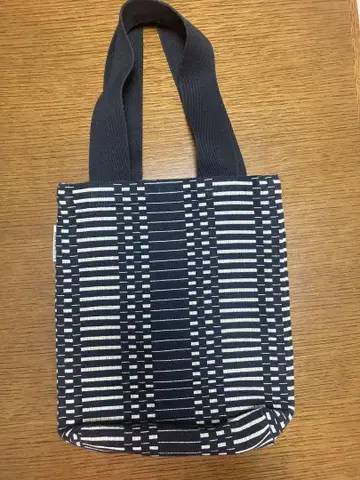 요한나 그리크센 토트백