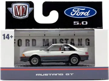 M2 머신 1988 포드 머스탱 GT